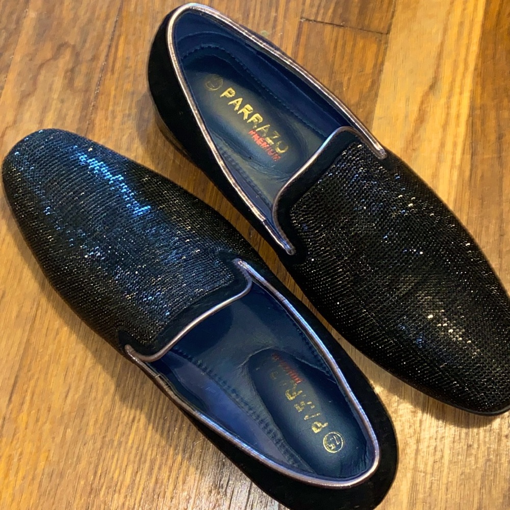 Men’s parrazo dress shoes silver trim diamond jeweled and heeled